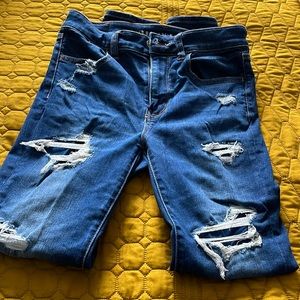 American eagle distressed Jeans